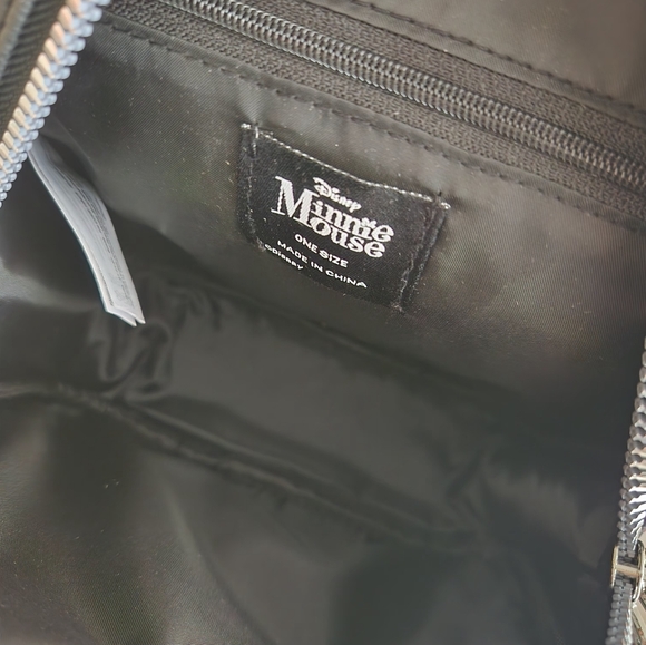 Disney Minnie Mouse Mini black backpack in like new condition! - Picture 6 of 13